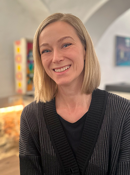 Portrait Monika Pinter